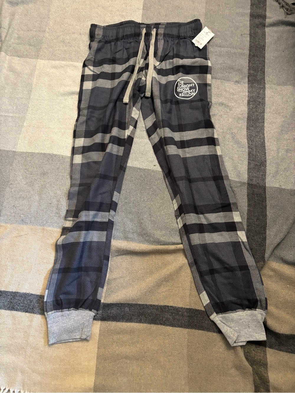 Universal Studios Plaid Joggers - Gray & Black